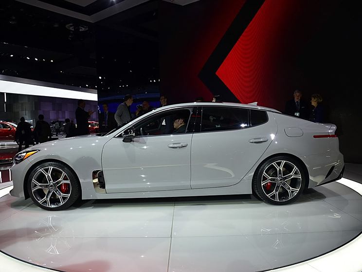 Kia (Imported) Stinger 2018, Basic